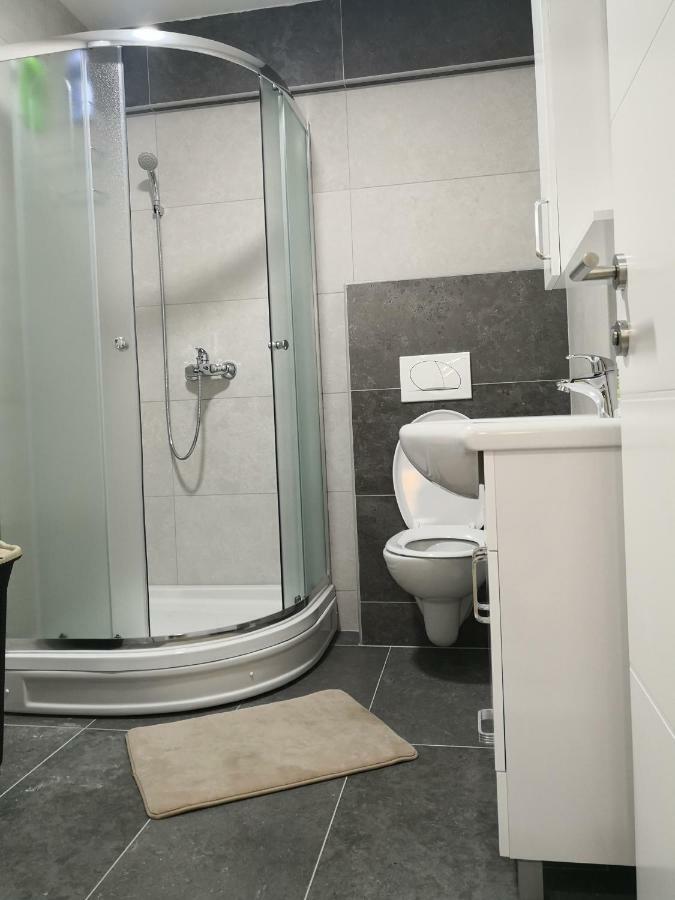 Studio Apartment Noa 모스타르 외부 사진